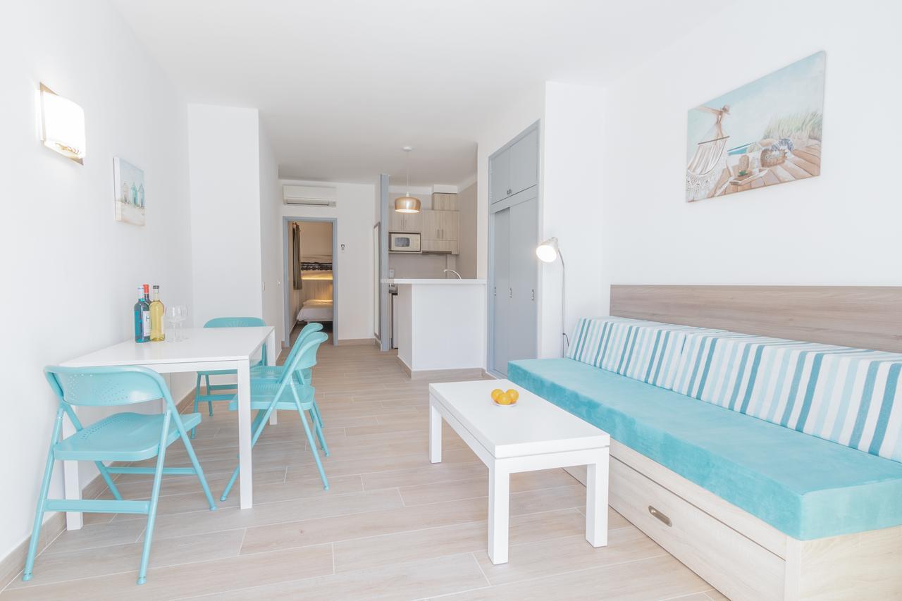 Apartamentos Lago Colonia de Sant Jordi Ngoại thất bức ảnh