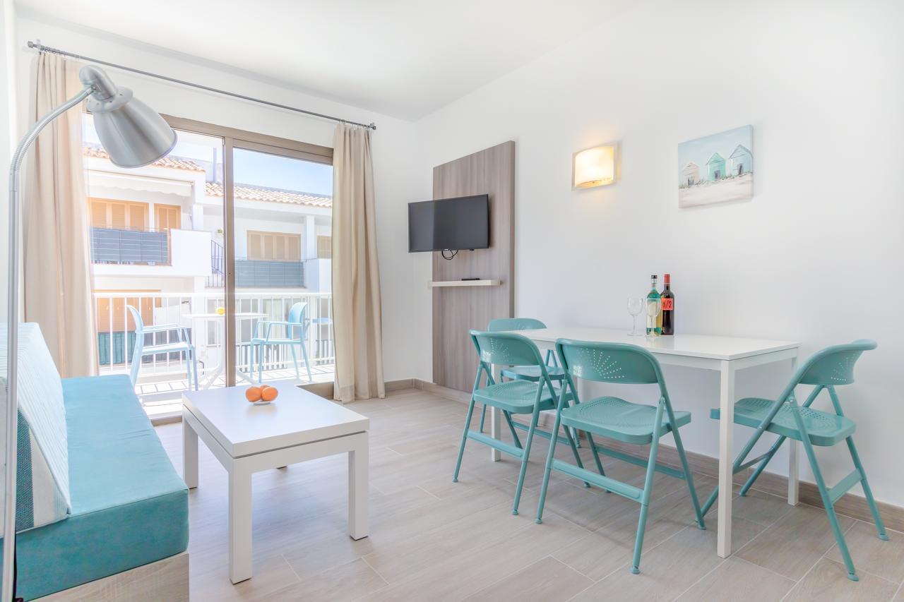 Apartamentos Lago Colonia de Sant Jordi Ngoại thất bức ảnh