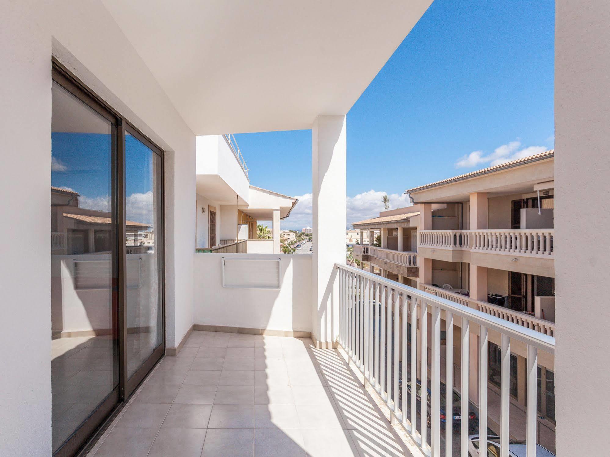 Apartamentos Lago Colonia de Sant Jordi Ngoại thất bức ảnh
